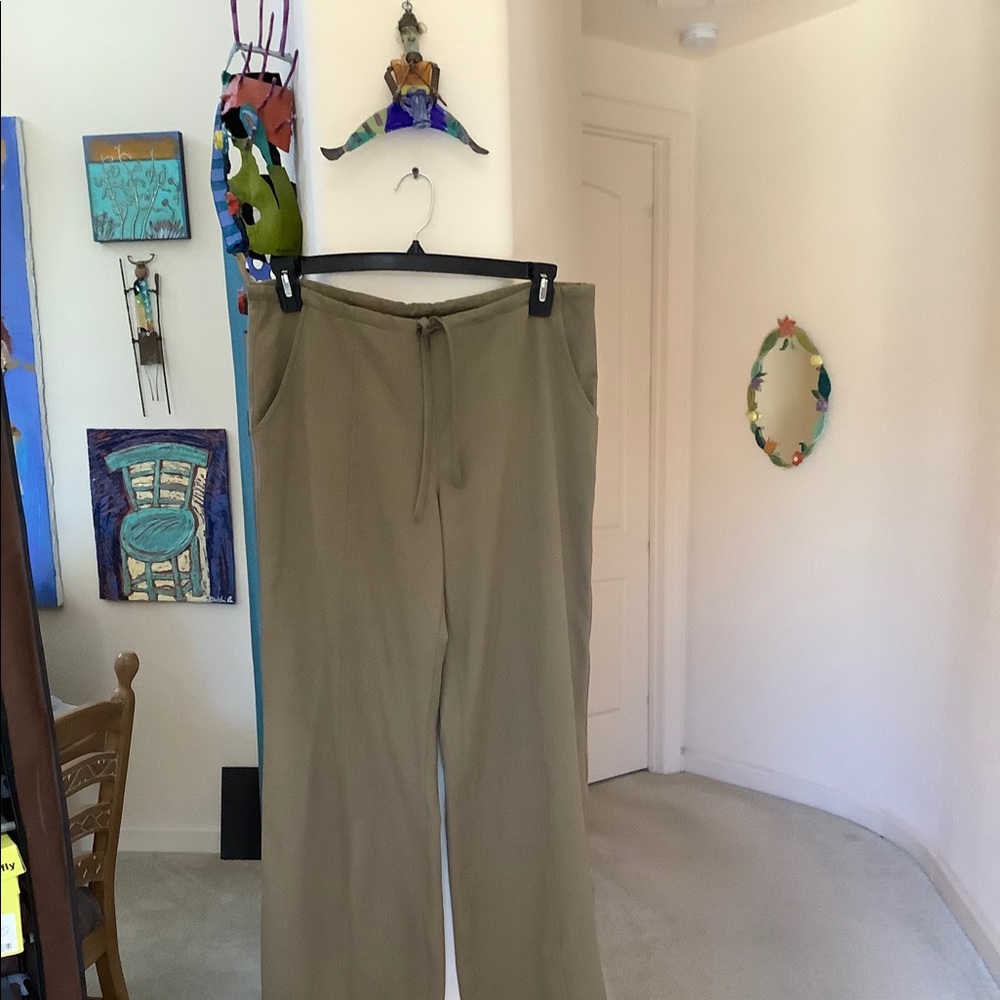 LUCY pants size med camel color